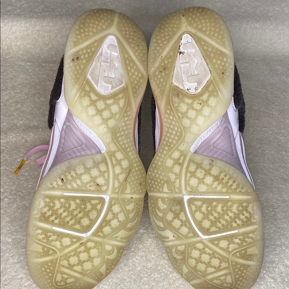 Nike Lebron 9 'Regal Pink' Sneakers in Pink and Velvet Brown (US 11.5) - Picture 8 of 9